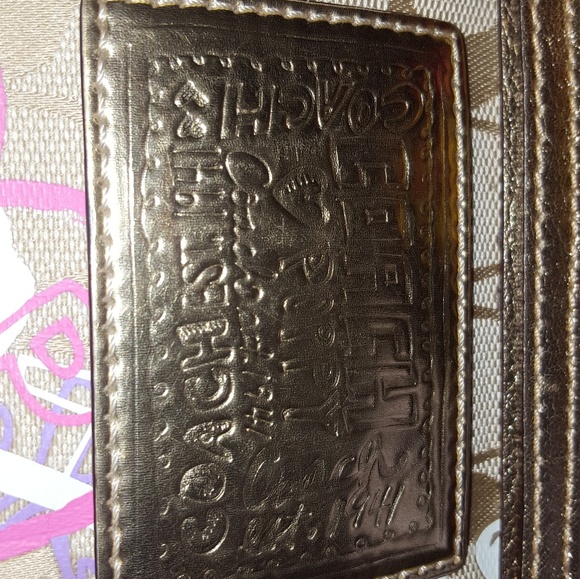 Coach Purse - Picture 4 of 4